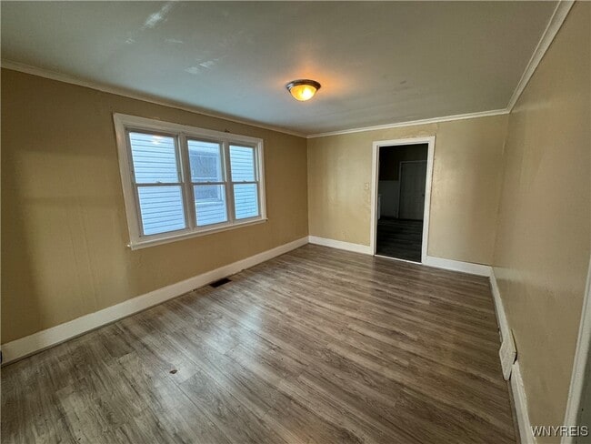 Photo - 540 Willett St