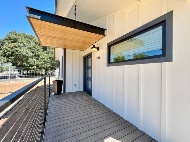 Photo - Beautiful Newer Two Bedroom Napa Home