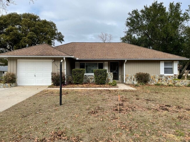 Building Photo - 1003 W Buttonbush Dr