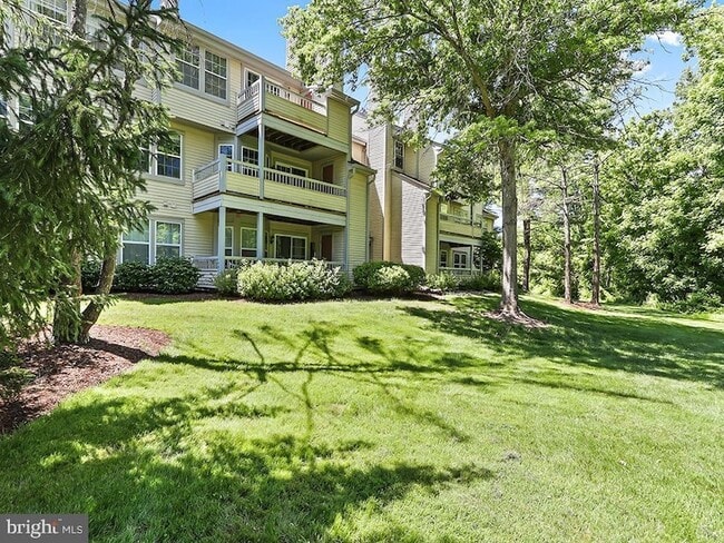 Photo - 303 Trinity Ct Unit 11