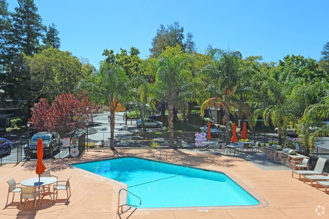 Ventana Apartments