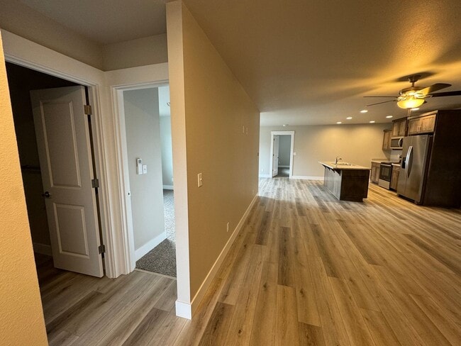 Photo - Green Area 3 Bedroom 2 Bath Duplex with Ga...