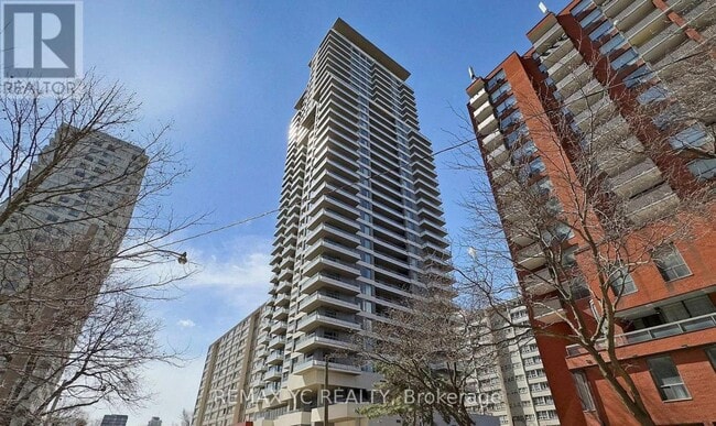 Photo - 25 Holly St Unit 2104