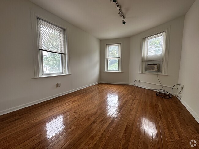 Building Photo - 3217 Brereton St Unit 3223-2 Rental