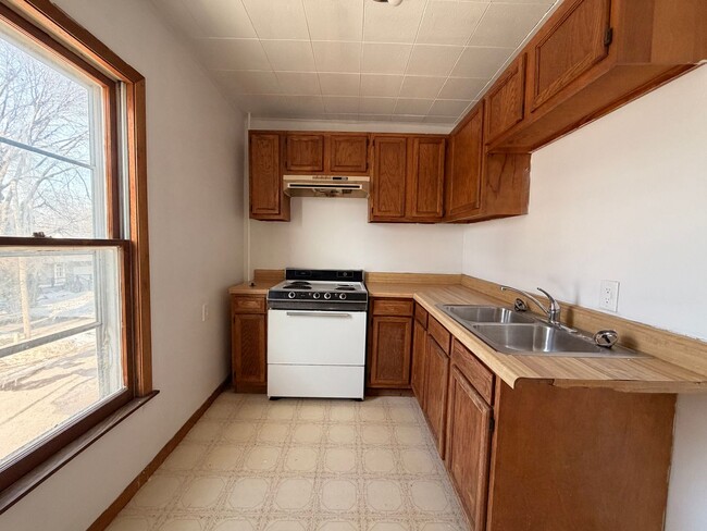 Photo - 2102 2nd Ave N Unit = #2