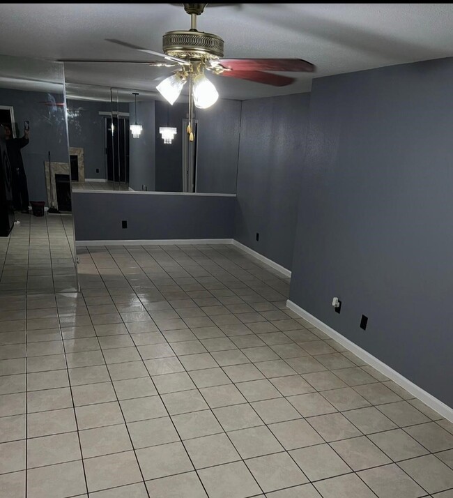 Photo - 9700 Leawood Blvd Unit 1413