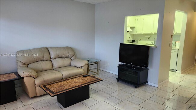 Photo - 376 Durham Cir