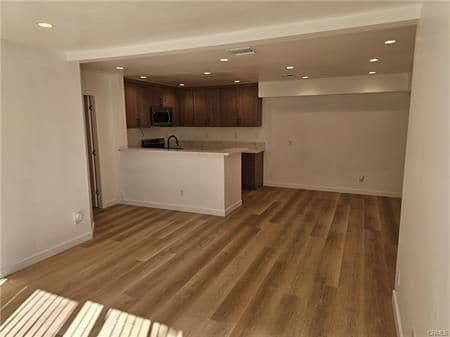 Photo - 18804 Mandan St Unidad 807