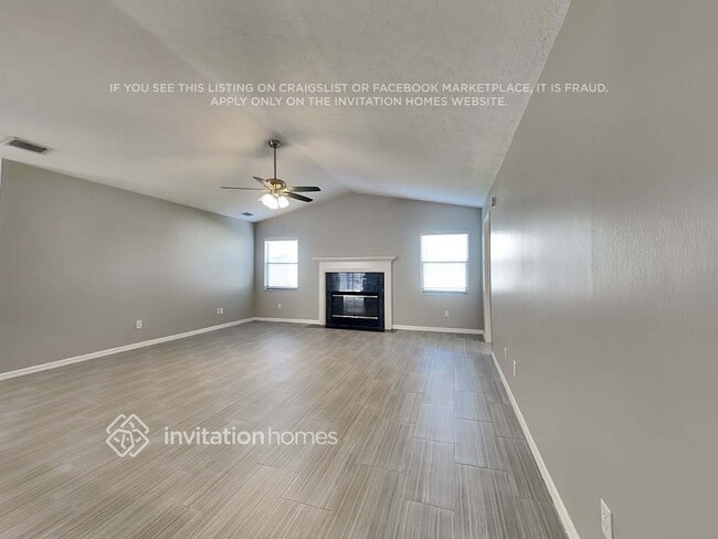 Photo - 3909 Turnbury St