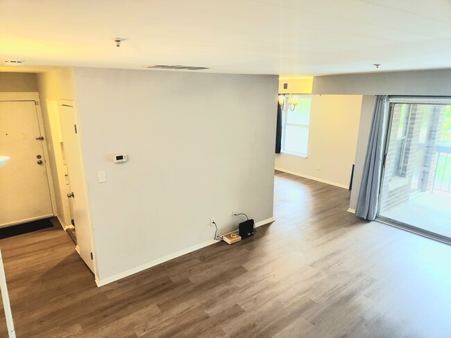 Photo - 7909 Badenloch Way Unit 301