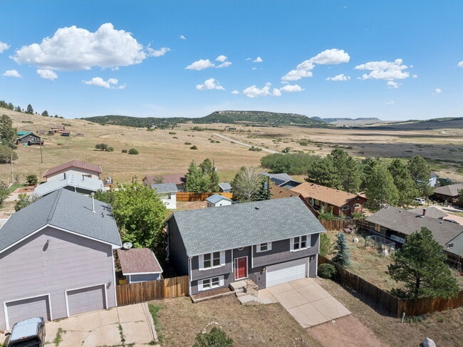 Photo - 103 Aurelia Ave