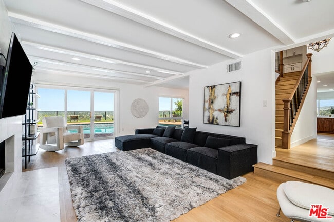 Photo - 6426 Ellenview Ave