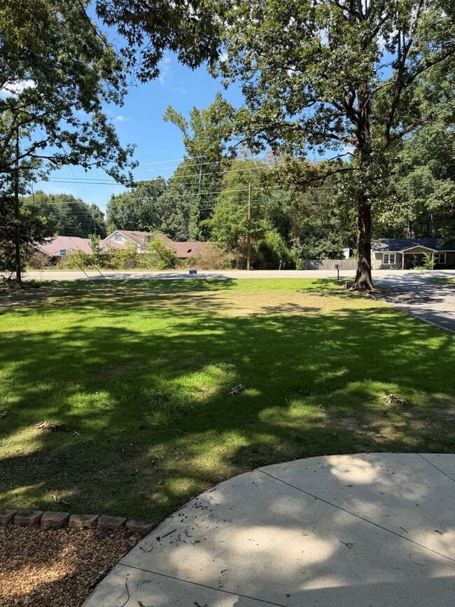 Photo - 503 Lake Condy Rd