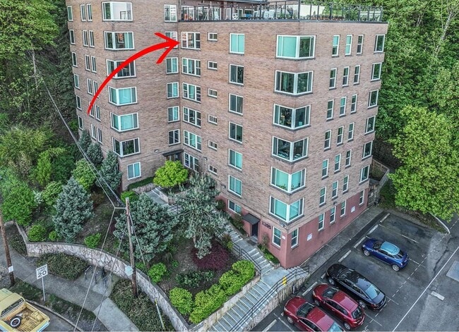 Photo - View Unit 701