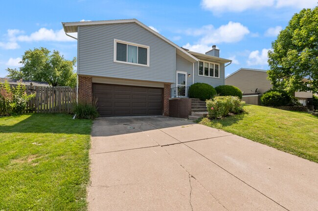 Photo - 3313 Covington Dr