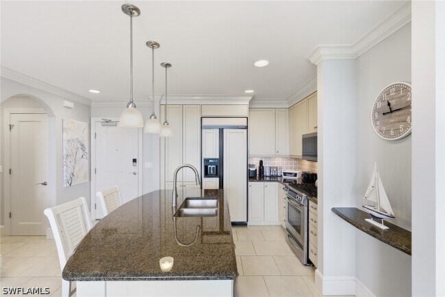 Photo - 9123 Strada Pl Unit 7409