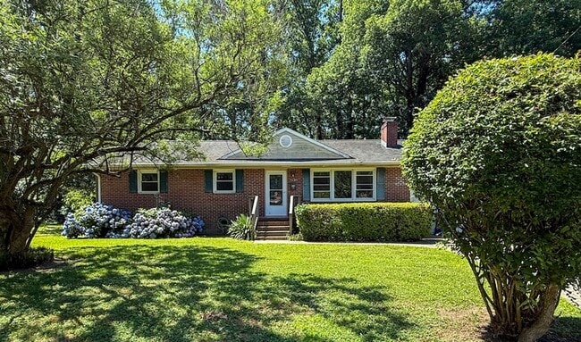 Photo - Fully Remodeled & Move-in Ready!