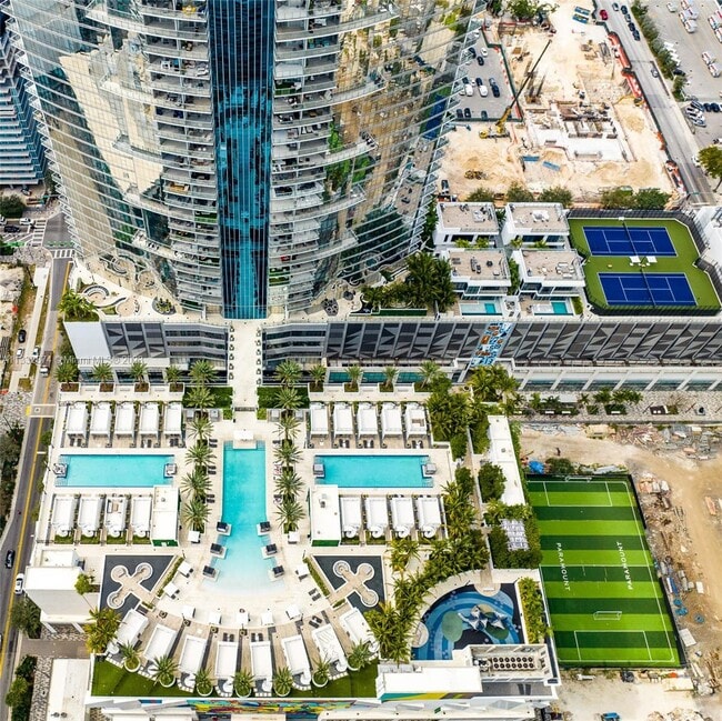 Photo - 851 NE 1st Ave Unit 4107