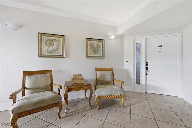 Photo - 1925 Clifford St Unit 101