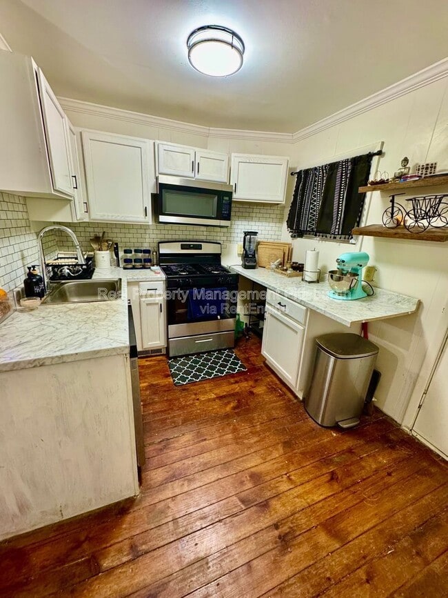 Photo - 2218 Sarah St Unidad 1