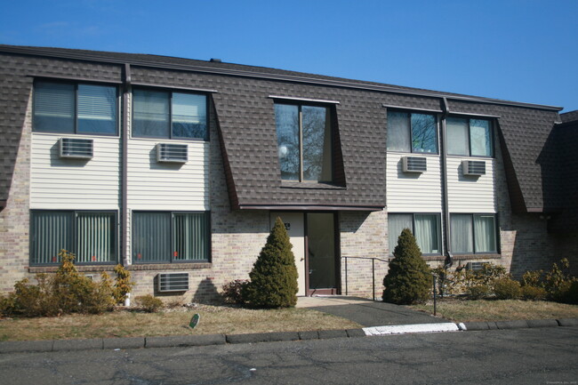 Photo - 255 Strawberry Hill Ave Condo Unit C9