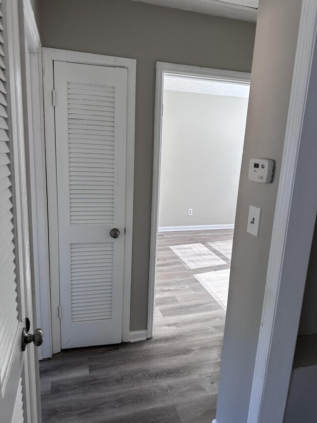 Photo - 657 Aubrey Dr