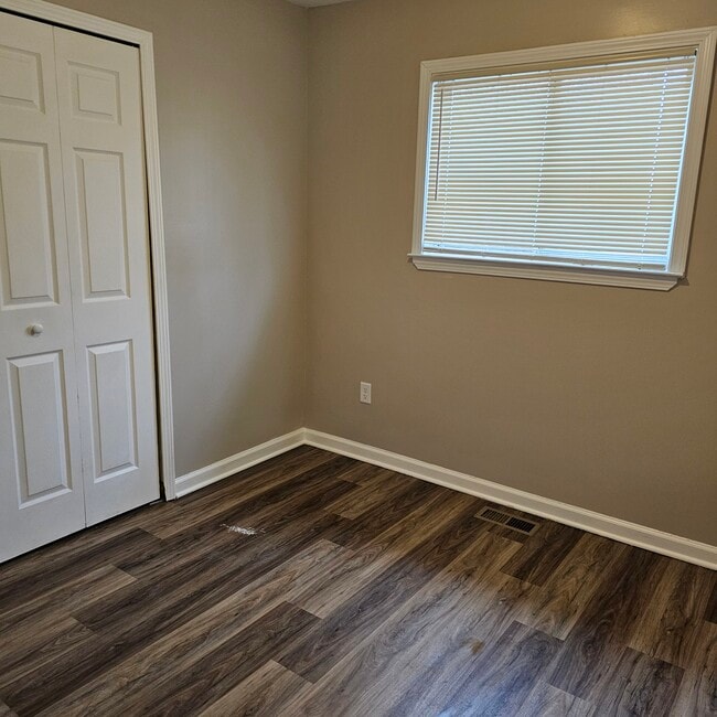 Photo - 2355 Briardale Ct