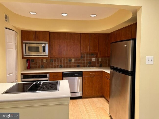 Photo - 700 Ardmore Ave