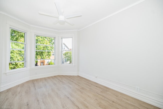 Photo - 1936 N St Louis Ave