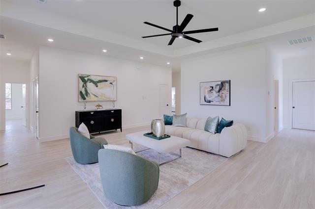 Photo - 1601 Sea Breeze Ln