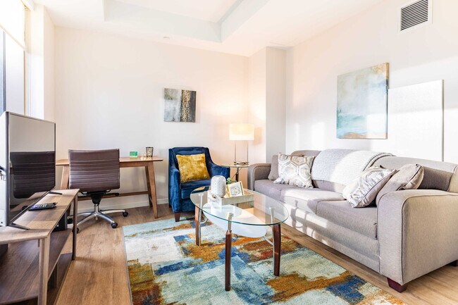 Photo - 131 Seaport Blvd Unidad SI FL8-ID1050365P