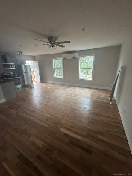 Photo - 980 Hancock Ave Unit 3R