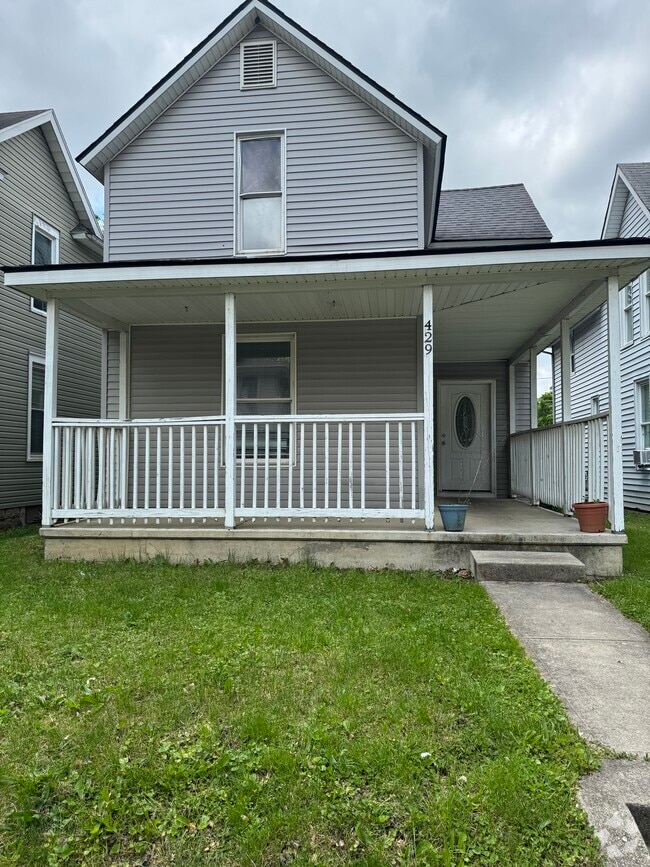 Building Photo - 429 Greenwood Ave Rental