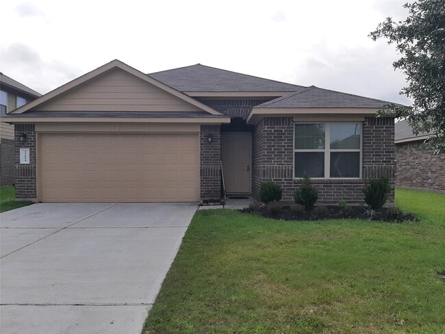 Building Photo - 23614 Water Hickory Dr