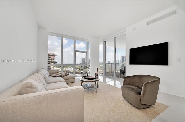 Photo - 851 NE 1st Ave Unit 1701
