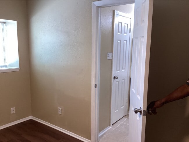 Photo - 15831 Bazelbriar Ln