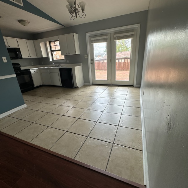 Photo - 118 Springside Ave