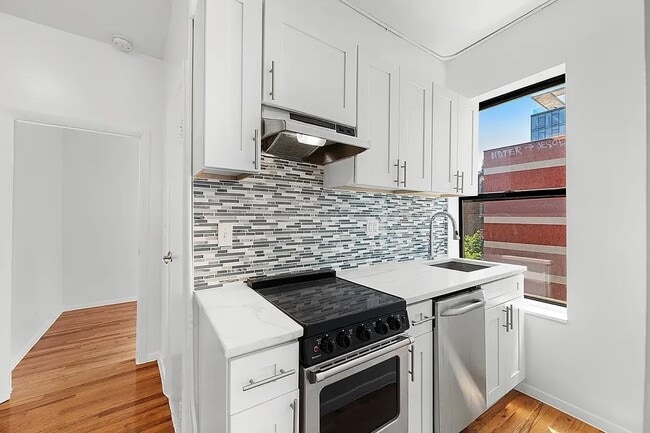 Photo - 122 Norfolk St Unit 23