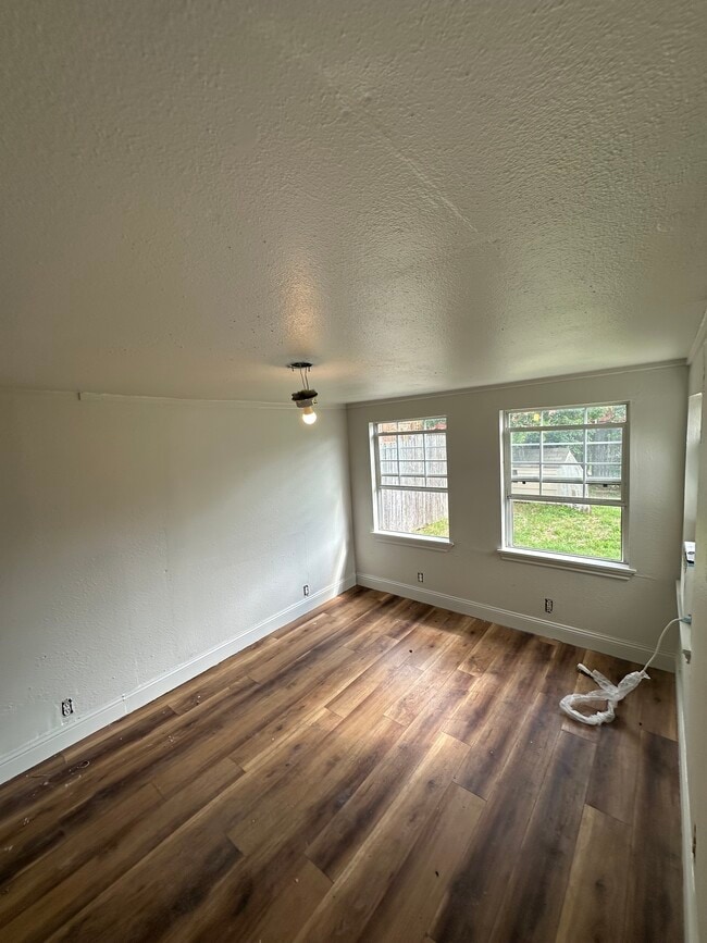 Photo - 3628 Blossom Trail