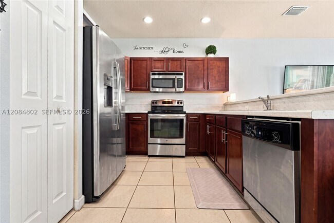 8948 W 35th Ave