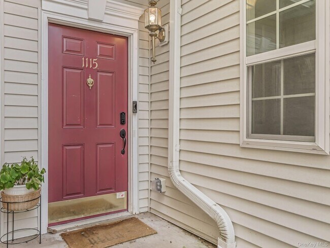 Photo - 1115 Balsam Dr