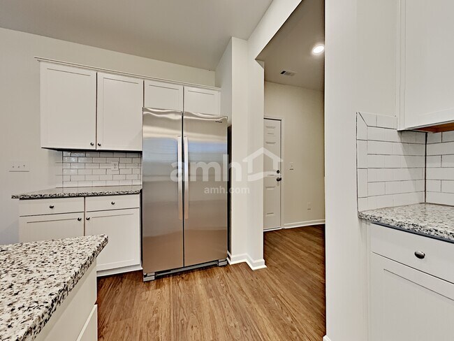 Photo - 71 Jake Crossing