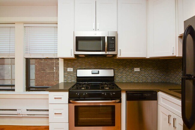 Photo - 2425 N Kedzie Blvd Unidad 301