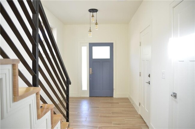 Photo - 406 Conservation Dr