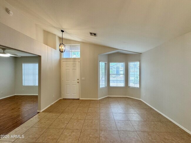 Photo - 2302 E Edna Ave