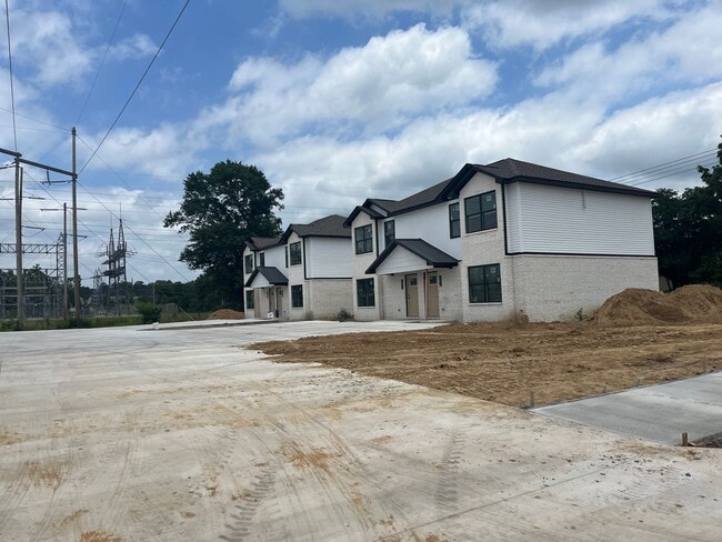 Photo - COX-NORTHRIDGE DR-2 Unit A