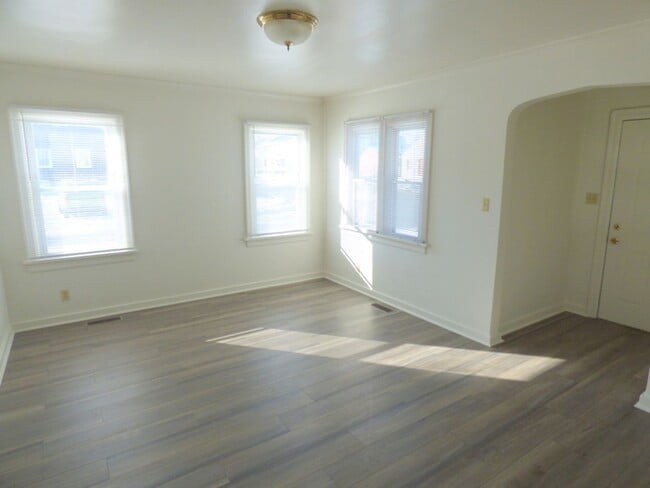 Photo - 4331 Lafayette St