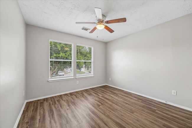 Photo - 21211 Grand Linden Ct
