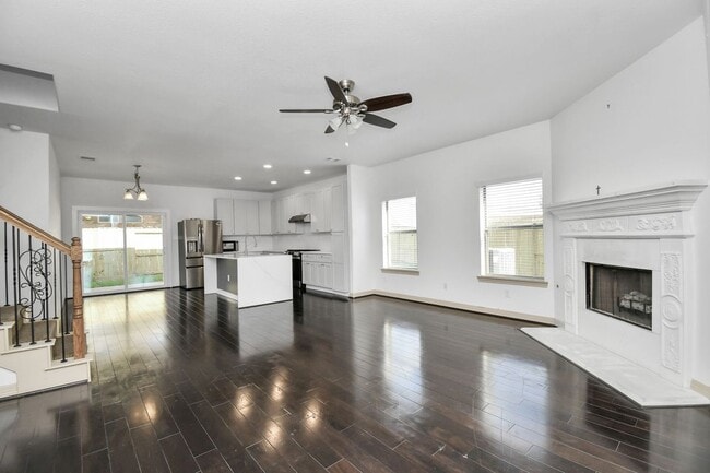 Photo - 11010 Riggs Mill Ln