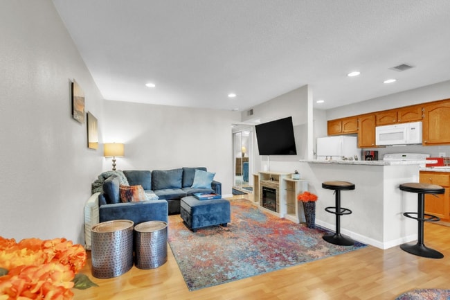 Photo - 2474 Larkspur Ln Unit 367